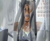 В тренажерном зале начали в постели продолжили